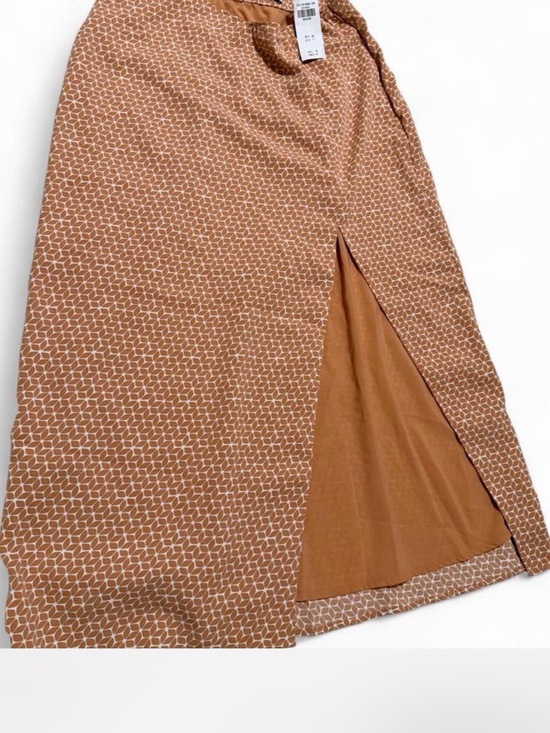 Abercrombie & Fitch Dresses & Skirts - Abercrombie & Fitch Rust color  Printed Midi Skirt with Front Slit